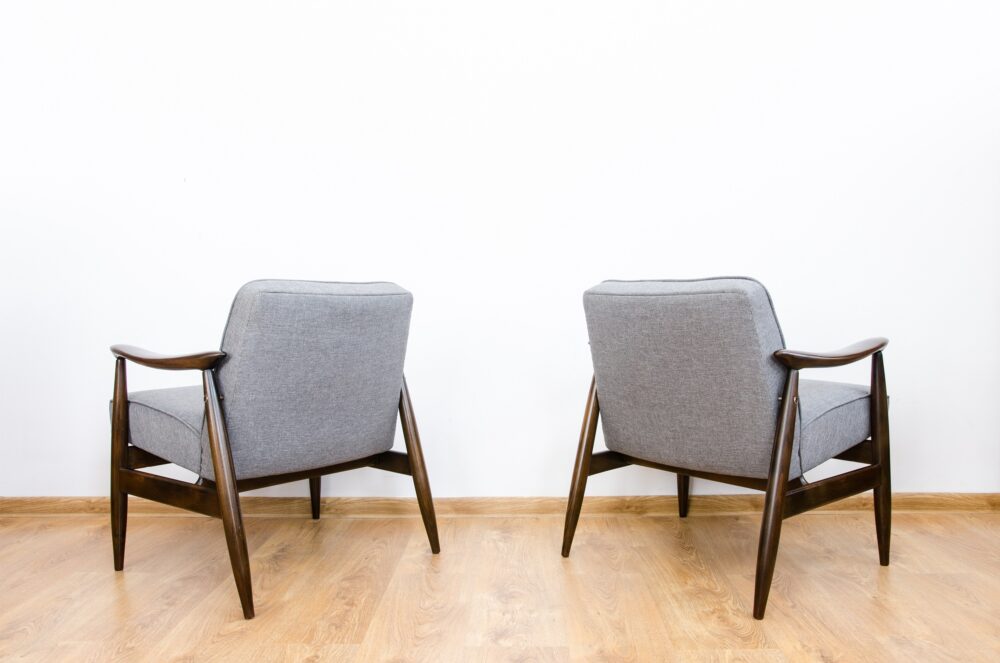 Pair of GFM-87 armchairs by Juliusz Kędziorek, GFM, Poland, 1960’s