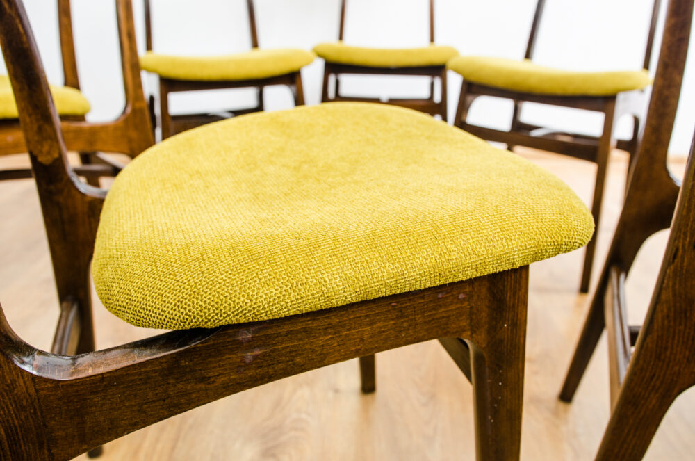 Set of 6 chairs Type 200-190 by Rajmund Teofil Hałas, Poland, 1960's