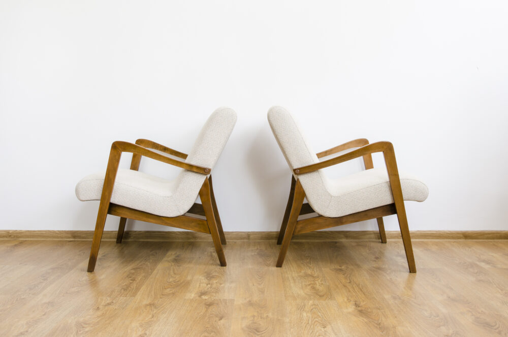 Pair of armchairs Type 300-138 from Bystrzyckie Fabryki Mebli, 1960's