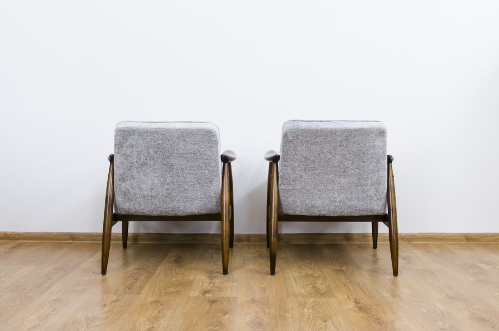 Pair of GFM-87 armchairs by Juliusz Kędziorek, GFM, Poland, 1960’s