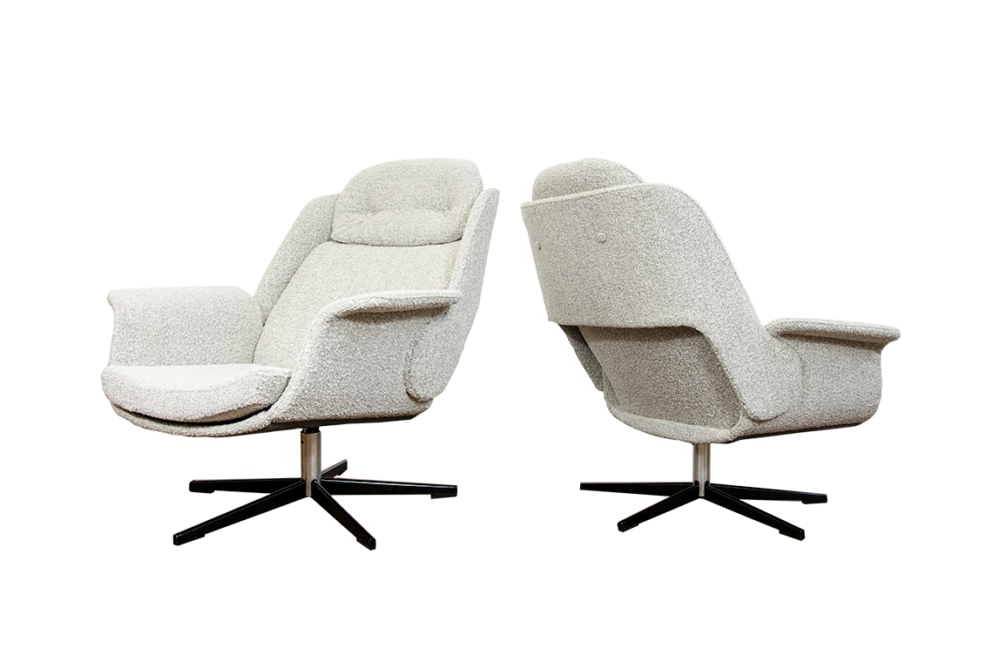 Pair of B7041 swivel chairs, Radomsko, Poland, 1970's