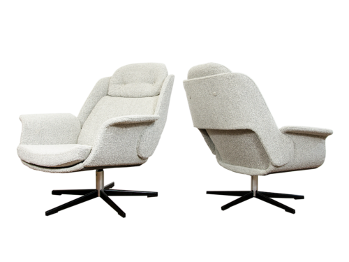 Pair of B7041 swivel chairs, Radomsko, Poland, 1970's