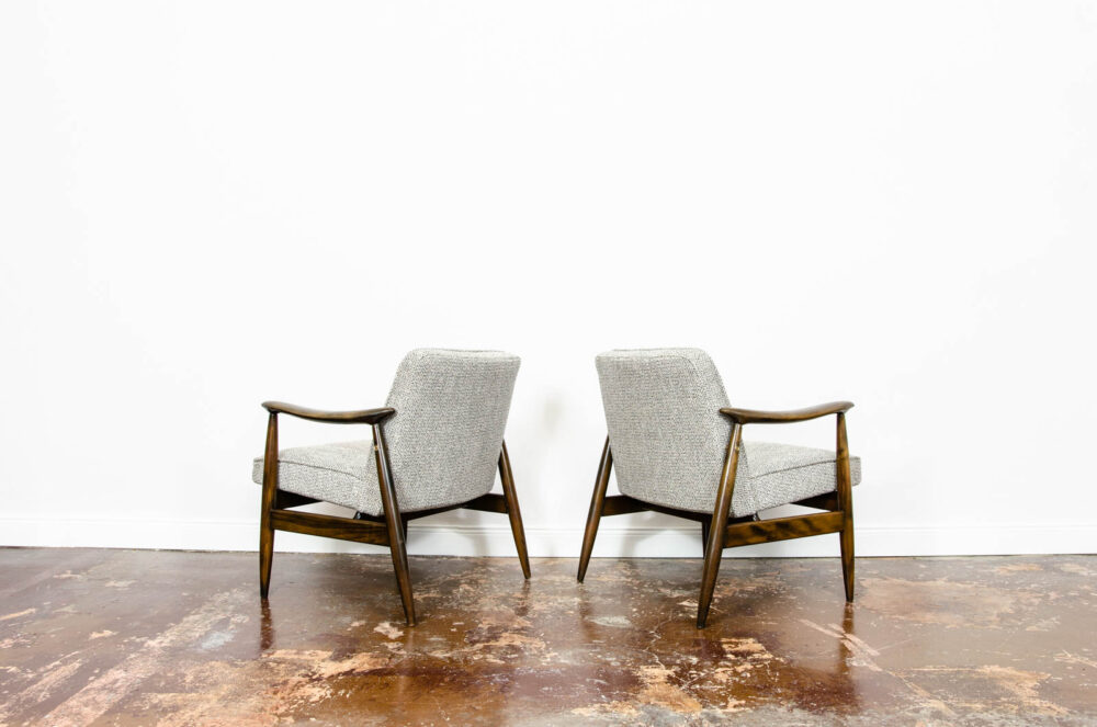 Pair of GFM-87 armchairs by Juliusz Kędziorek, GFM, Poland, 1960’s