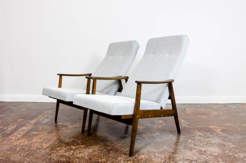 Pair of reclining high-back armchairs by TON, Czechoslovakia, 1960’s