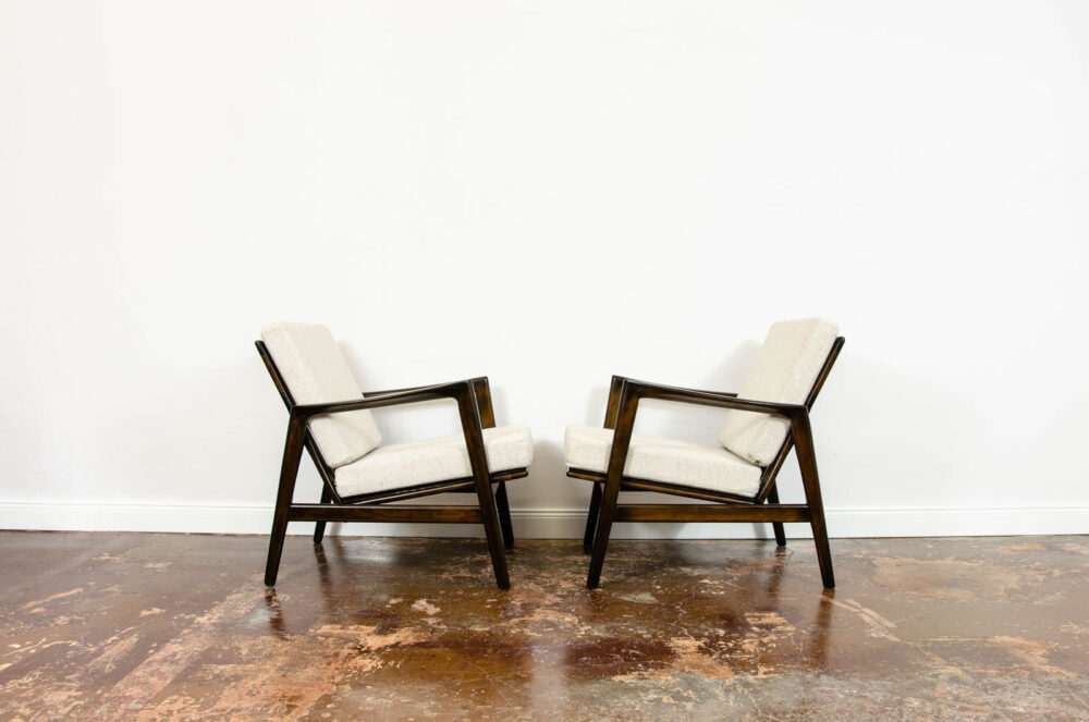 Pair of armchairs, Type 300-139, Swarzędzkie Fabryki Mebli, Poland, 1960’s