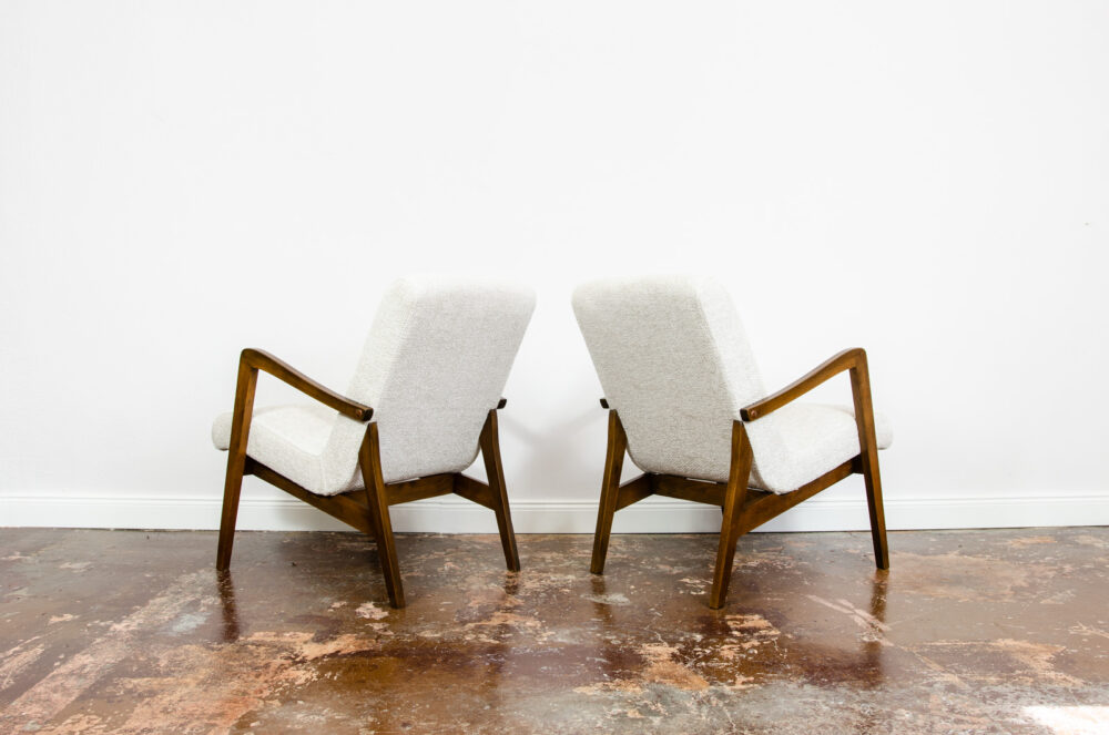 Pair of armchairs Type 300-138 from Bystrzyckie Fabryki Mebli, 1960's