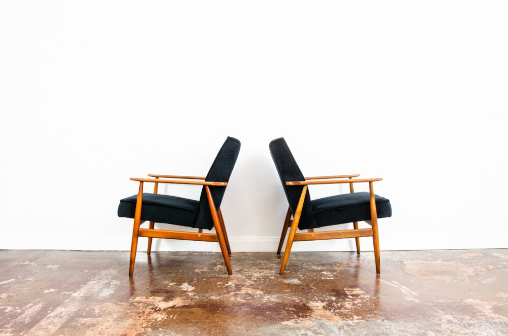 Pair of armchairs, Type 300-190 by H. Lis, Poland, 1970’s