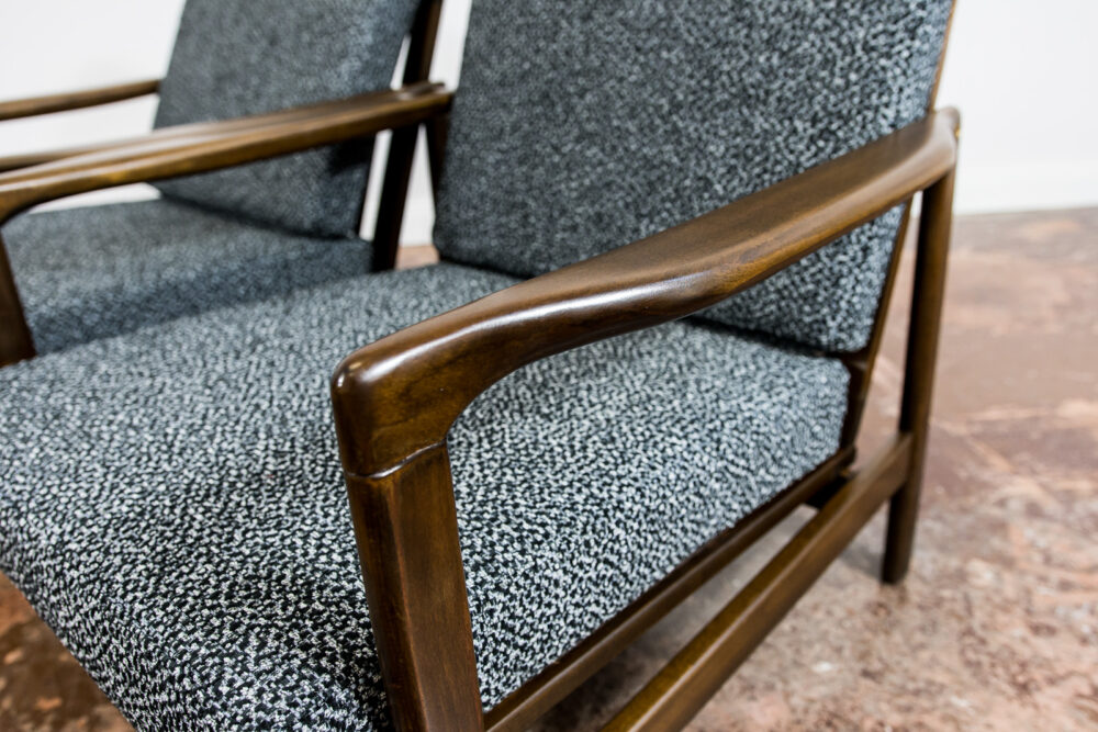 Pair of armchairs B-7522 by Zenon Bączyk, Poland, 1960’s