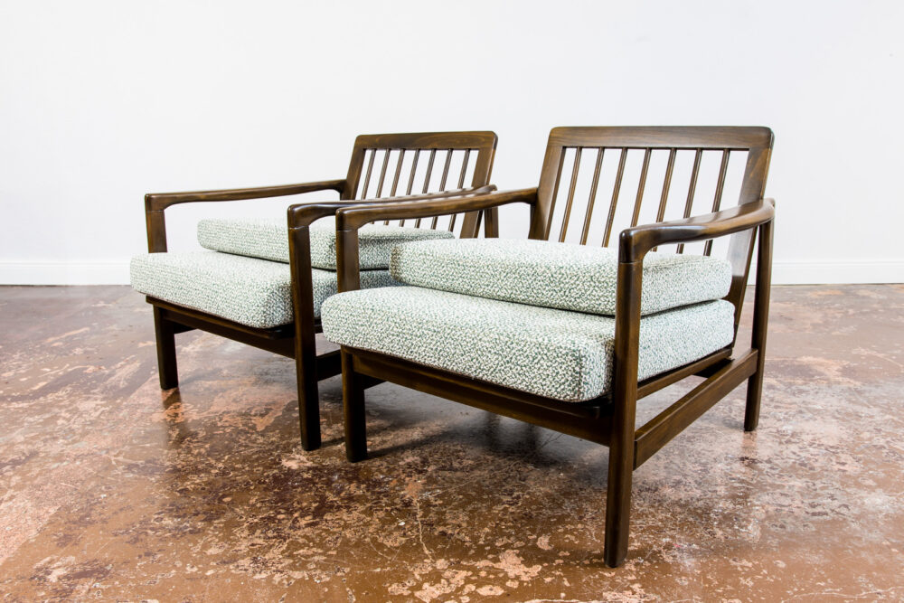 Pair of armchairs, B-7522 by Zenon Bączyk, Poland, 1960’s