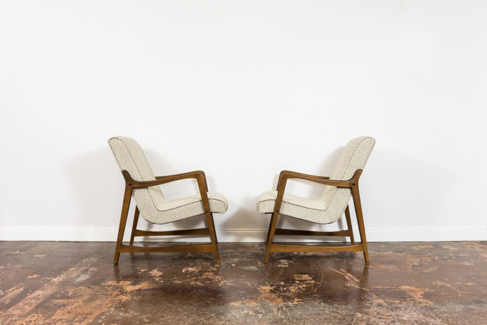 Pair Of armchairs, Type 364 by Barbara Fenrych Węcławska, Poland, 1960’s