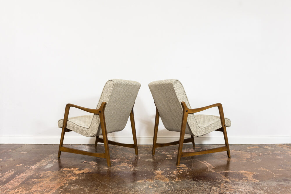 Pair Of armchairs, Type 364 by Barbara Fenrych Węcławska, Poland, 1960’s