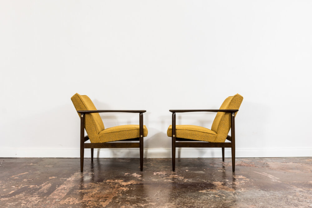 Pair of armchairs, BW-20 by Głuchołaskie Fabryki Mebli, Poland, 1970's