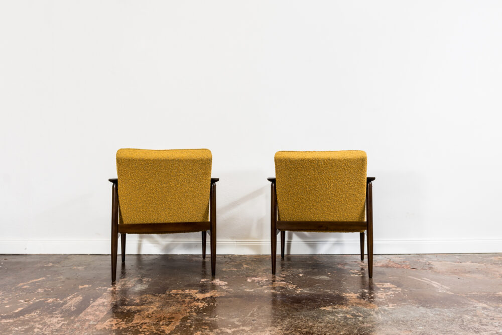 Pair of armchairs, BW-20 by Głuchołaskie Fabryki Mebli, Poland, 1970's