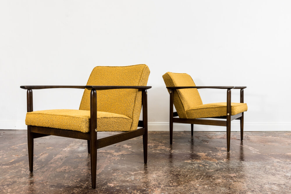 Pair of armchairs, BW-20 by Głuchołaskie Fabryki Mebli, Poland, 1970's