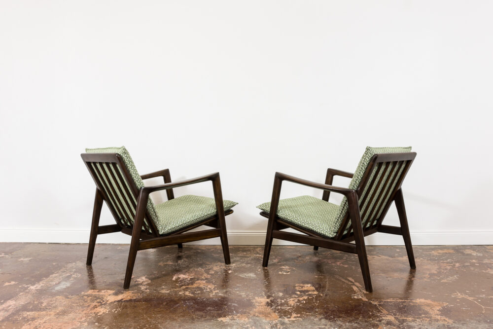 Pair of armchairs, Type 300-139, Swarzędzkie Fabryki Mebli, Poland, 1960's