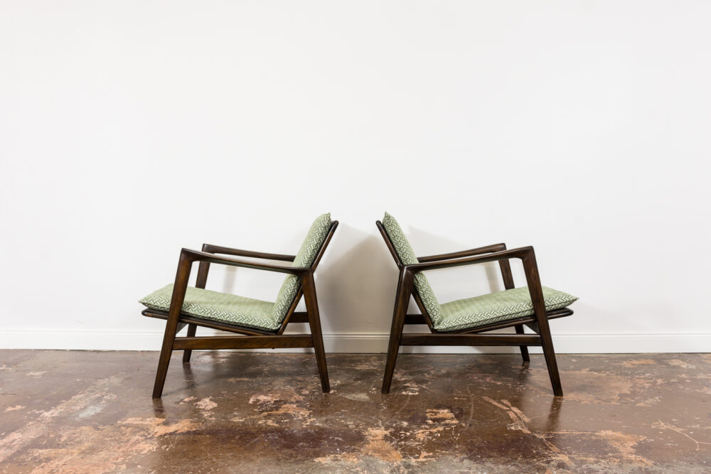 Pair of armchairs, Type 300-139, Swarzędzkie Fabryki Mebli, Poland, 1960's