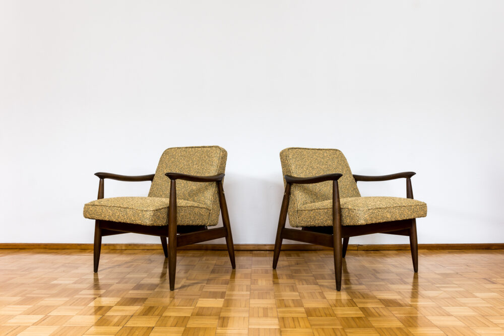 Pair of GFM-87 armchairs by Juliusz Kędziorek, GFM, Poland, 1960’s