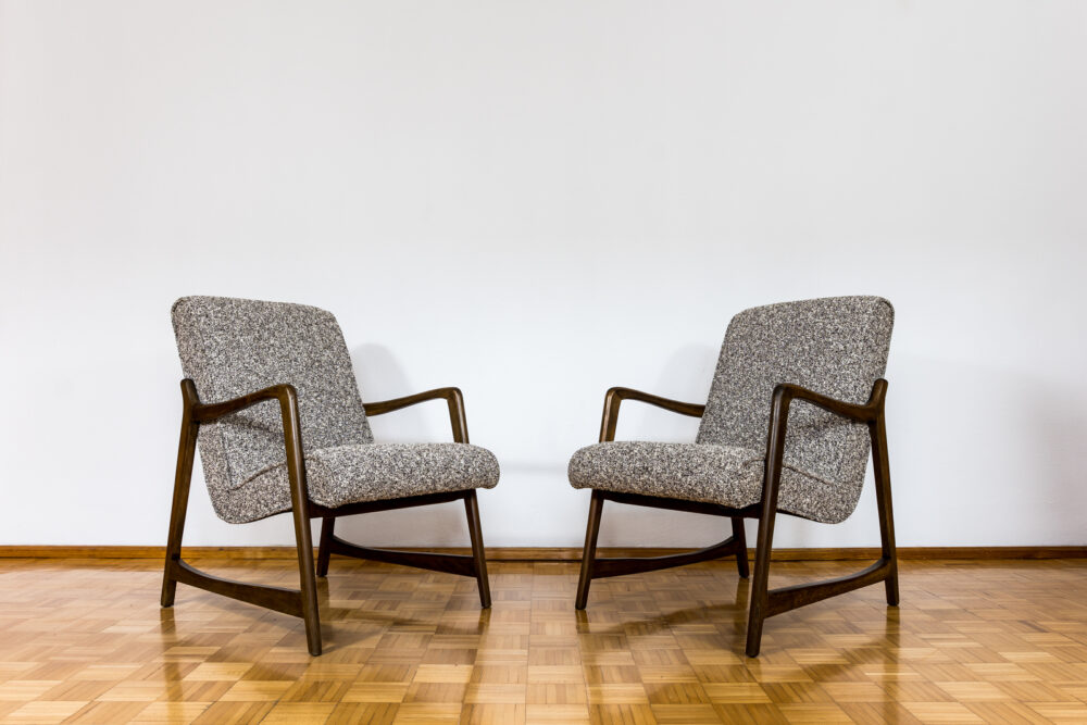 Pair of armchairs, Type 364 by Barbara Fenrych Węcławska, Poland, 1960’s