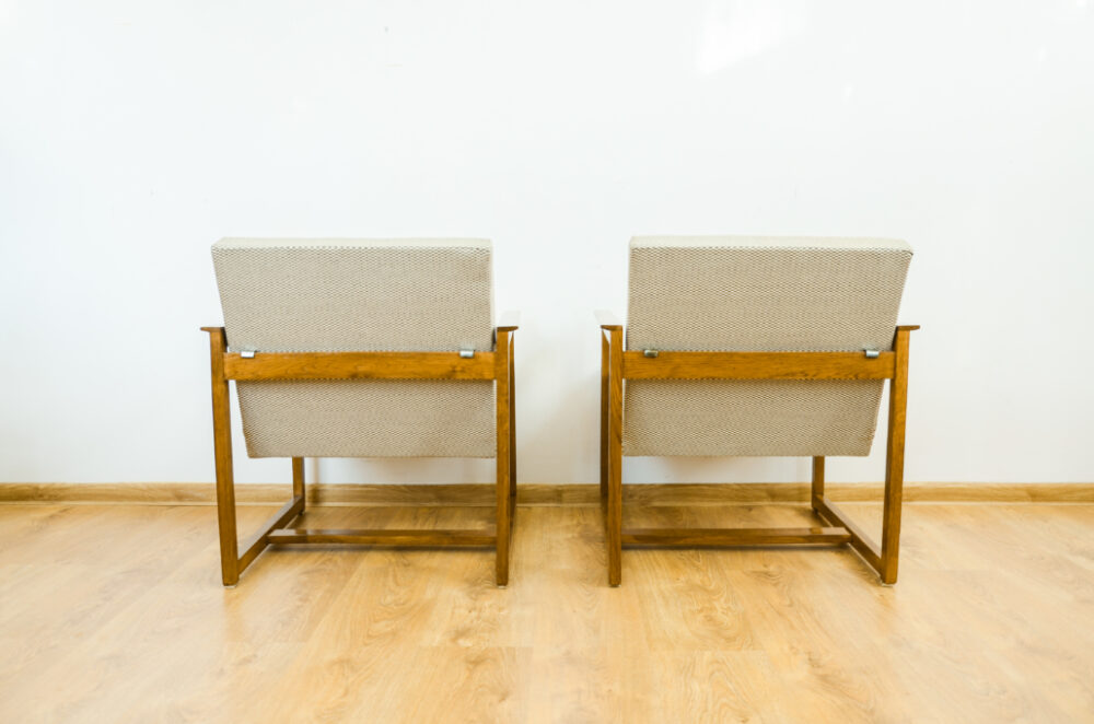 Pair of model R5 armchairs, Pozań, Poland, 1975