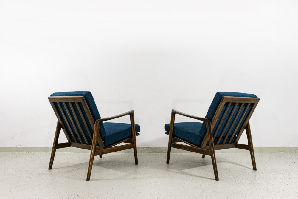 Pair of armchairs, Type 300-139, Swarzędzkie Fabryki Mebli, Poland, 1960's