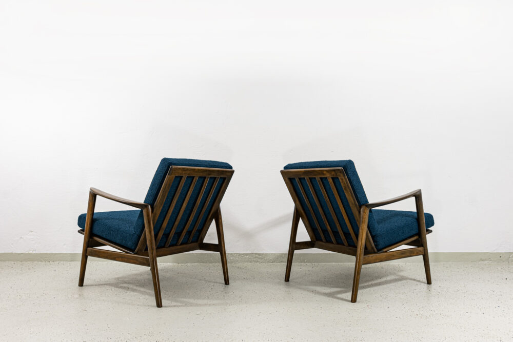 Pair of armchairs, Type 300-139, Swarzędzkie Fabryki Mebli, Poland, 1960's