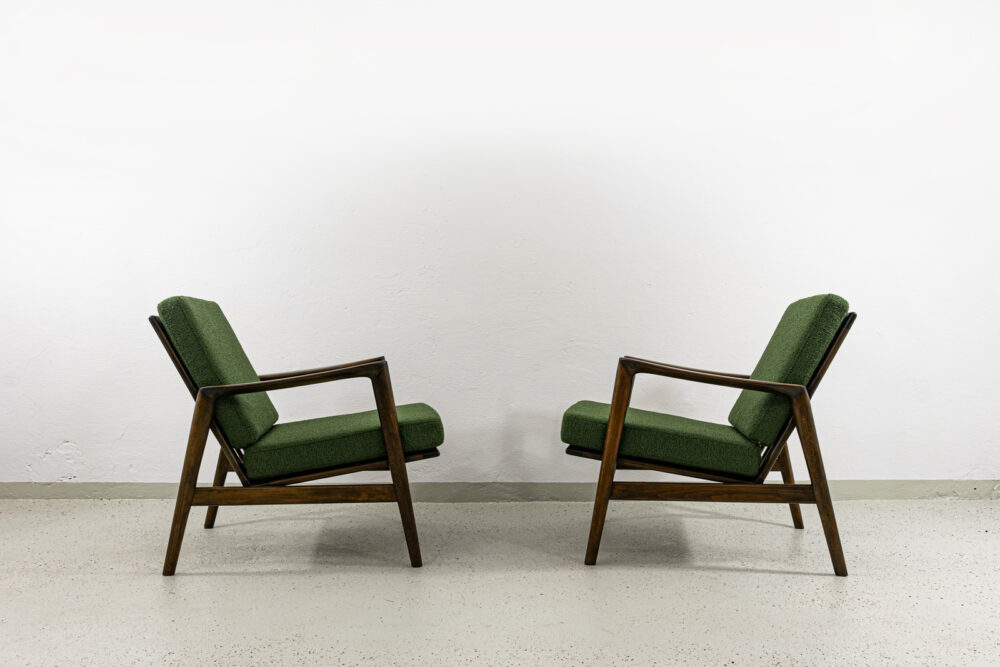 Pair of armchairs, Type 300-139, Swarzędzkie Fabryki Mebli, Poland, 1960's