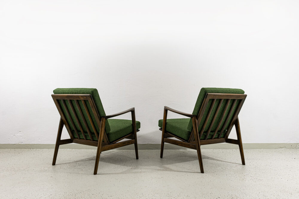 Pair of armchairs, Type 300-139, Swarzędzkie Fabryki Mebli, Poland, 1960's