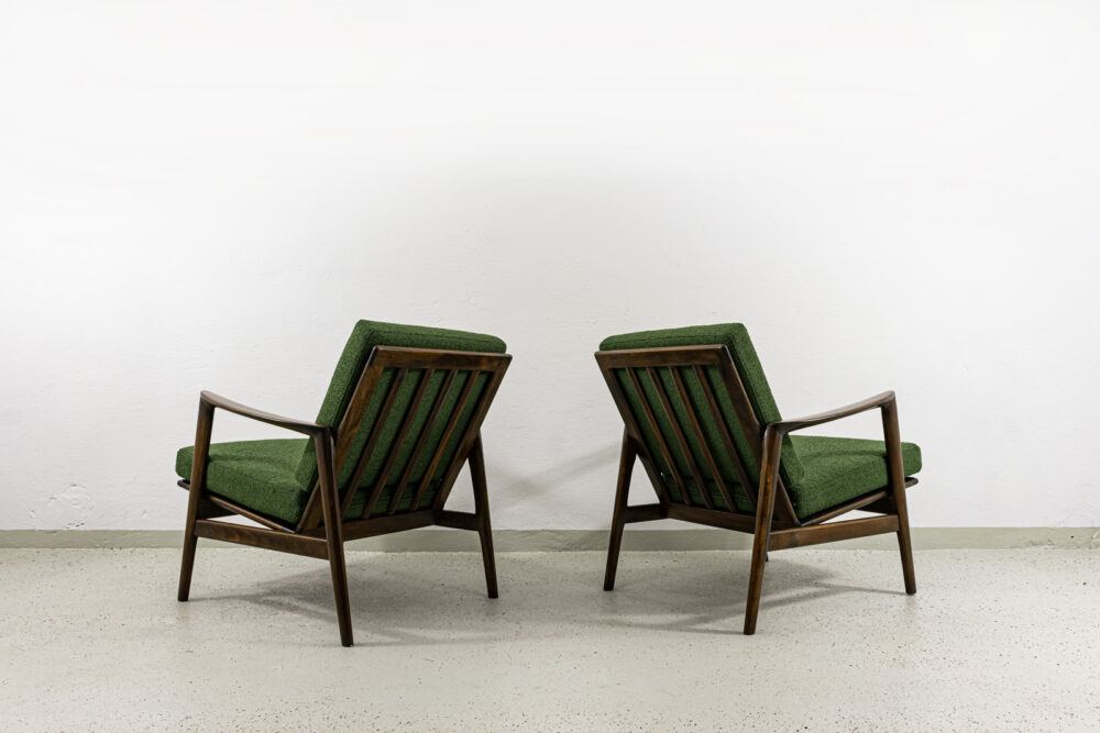 Pair of armchairs, Type 300-139, Swarzędzkie Fabryki Mebli, Poland, 1960's