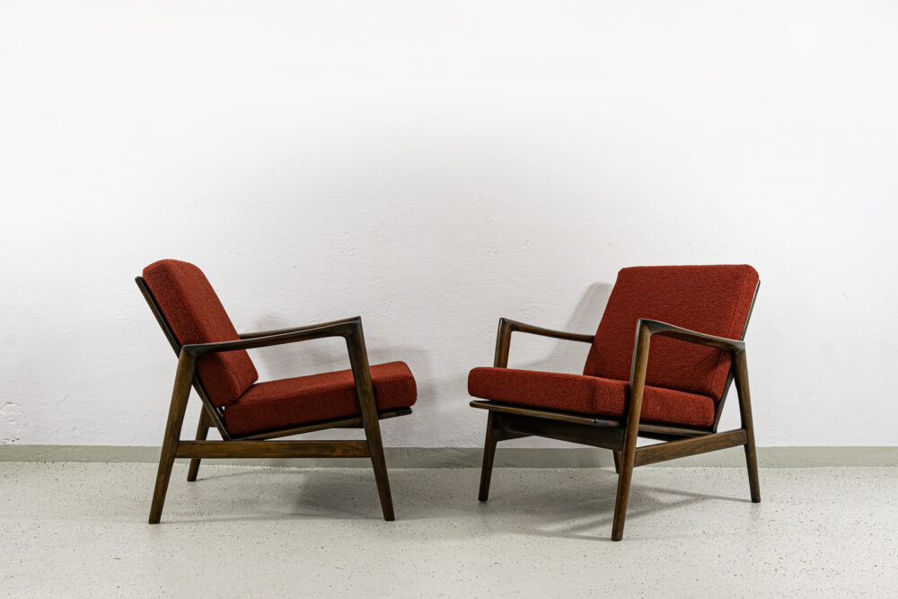 Pair of armchairs, Type 300-139, Swarzędzkie Fabryki Mebli, Poland, 1960's