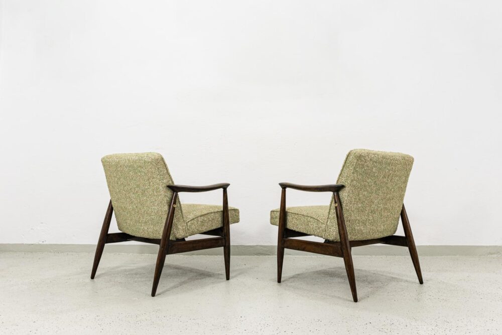 Pair of GFM-87 armchairs by Juliusz Kędziorek, GFM, Poland, 1960’s