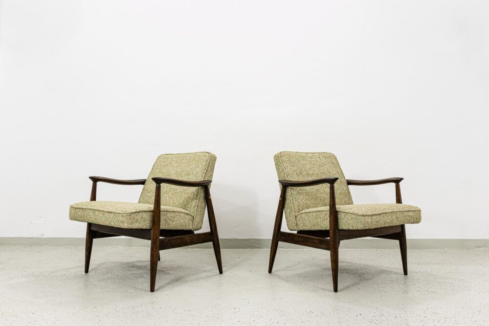 Pair of GFM-87 armchairs by Juliusz Kędziorek, GFM, Poland, 1960’s