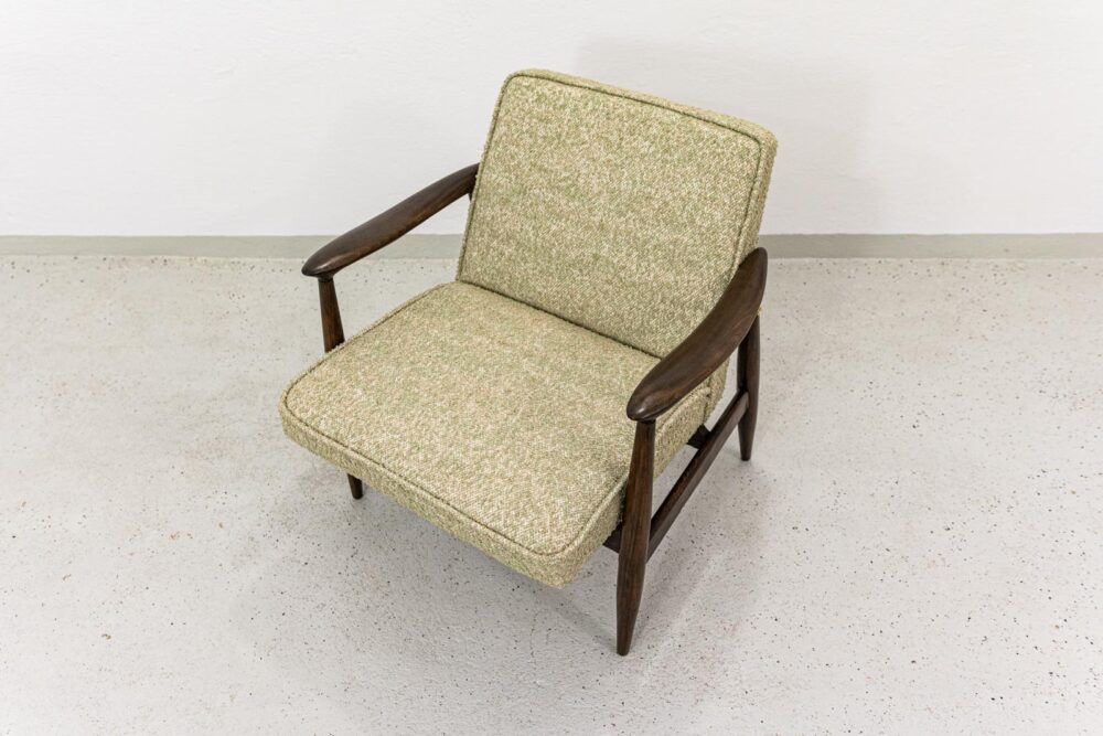 Pair of GFM-87 armchairs by Juliusz Kędziorek, GFM, Poland, 1960’s