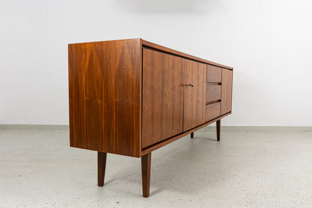 Sideboard Type 2009, Swarzędzkie Fabryki Mebli, 1974