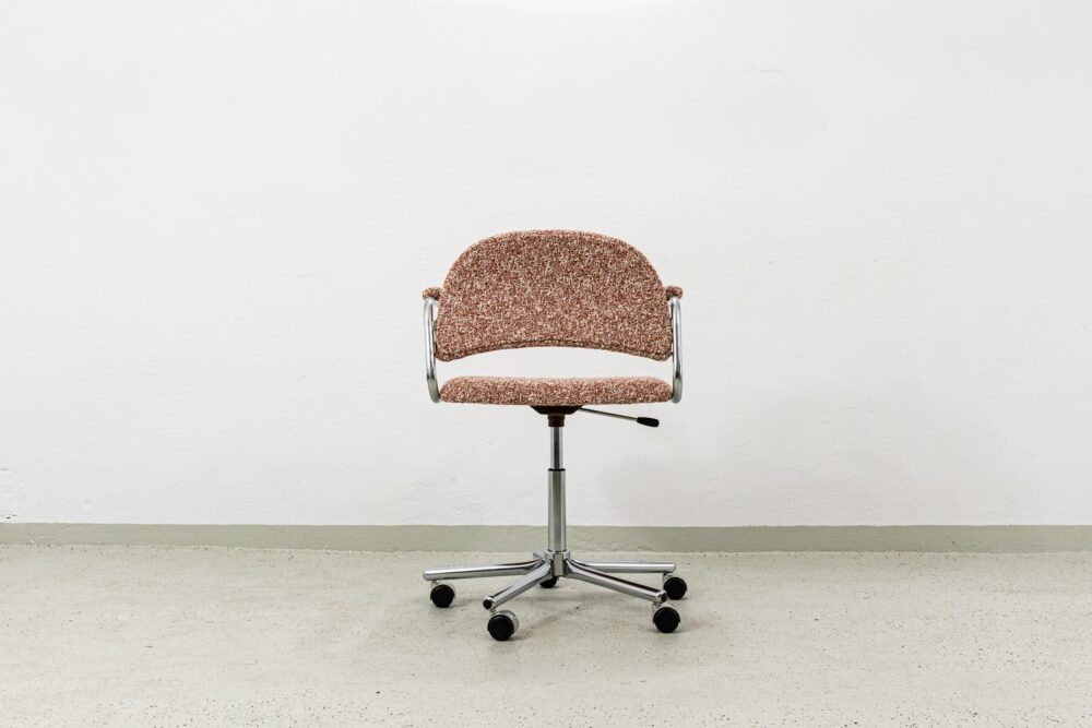 Swivel Chair From Kovona In Kvadrat, 1990s