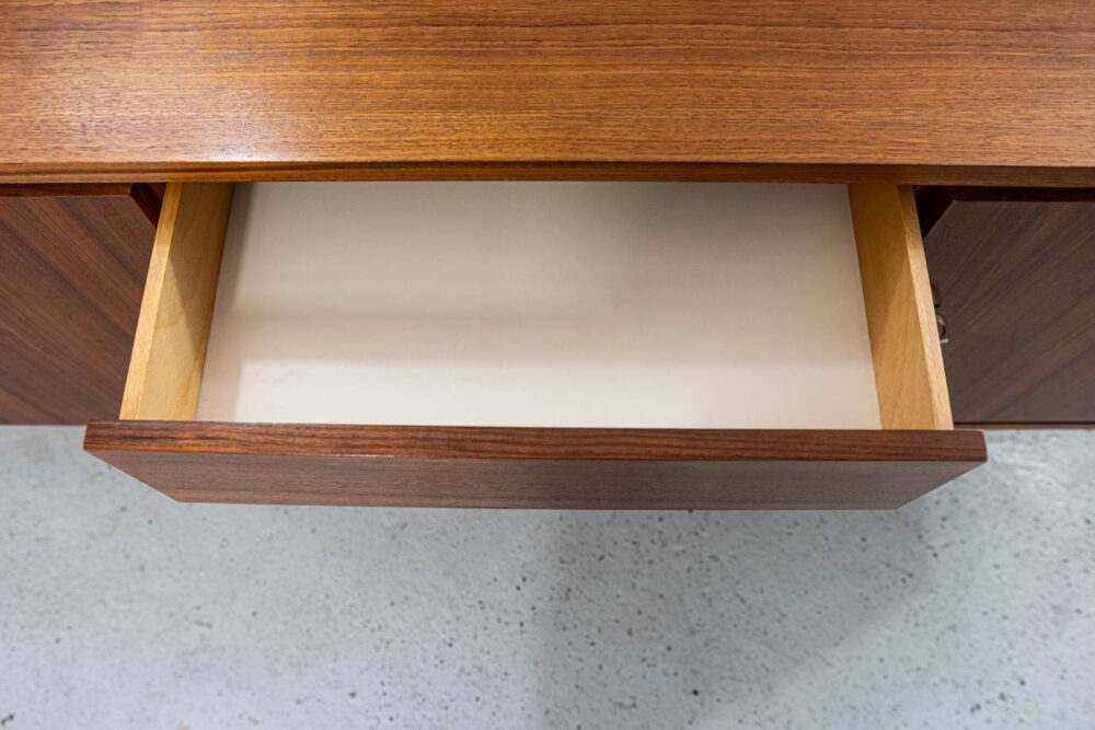 Sideboard Type 2009, Swarzędzkie Fabryki Mebli, 1970's