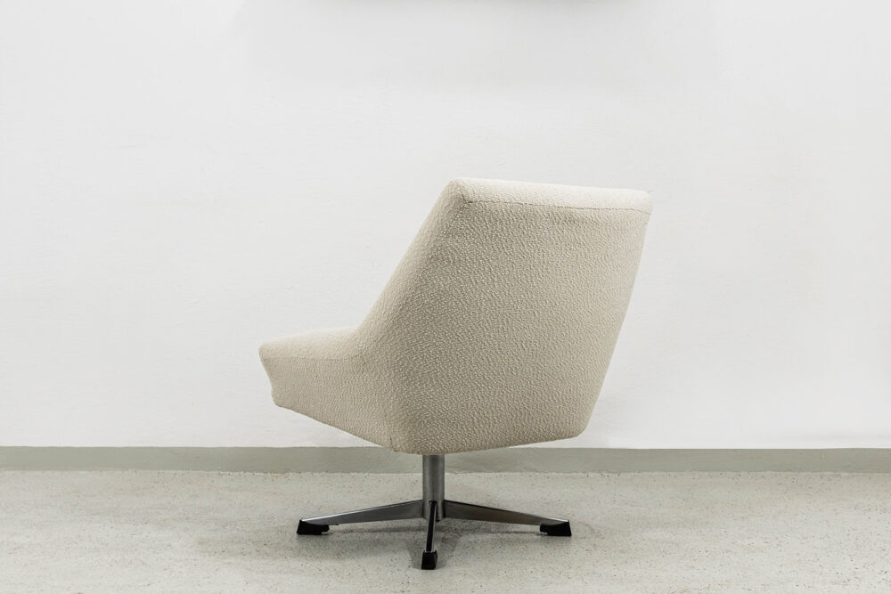 Vintage Swivel Lounge Chair, German, 1970s