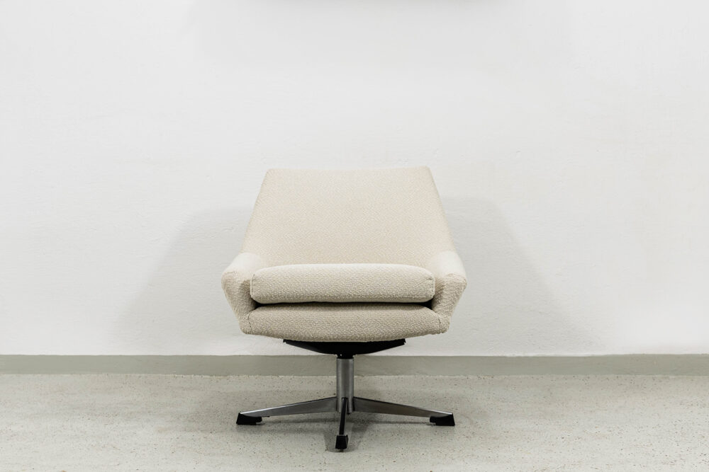 Vintage Swivel Lounge Chair, German, 1970s